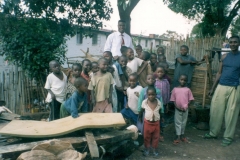 children-with-dr-Tshibangu-Mukumbay-Kinshasa